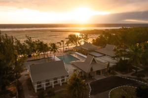 Бассейн в Cotton Bay Resort & Spa или поблизости
