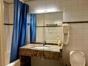 Koupelna v ubytování Hotel De hertog Franeker