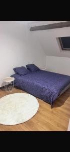 Postel nebo postele na pokoji v ubytování Joli maison refait à neuf #1