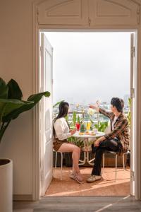 Gæster der bor på Keypad Hotel - Linh Lang