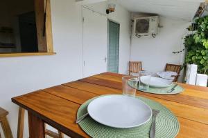 Fotografie z fotogalerie ubytování Charmant studio bord de mer v destinaci Tartane