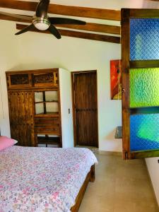 Gallery image of Beautiful Double Room, Private Bathroom, Garden in Cali