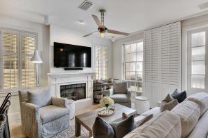 Gallery image of Rosemary - 54 Main St in Rosemary Beach