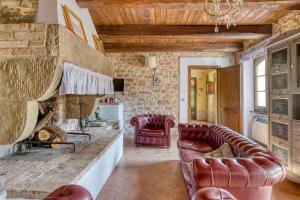 Χώρος καθιστικού στο Casale Rosso - Castel San Felice