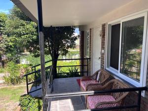 Balkón nebo terasa v ubytování Avocado Accommodations
