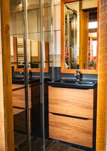 Zdjęcie z galerii obiektu Chalet La Plagne jacuzzi vue top w mieście Montchavin