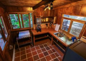 an overhead view of a kitchen in a tiny house at Coco Bay in La Laguna