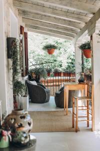 Χώρος καθιστικού στο Al Moin Beds & Homes