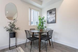 Foto Los Angeleses asuva majutusasutuse Stylish Dtla Home With Views galeriist