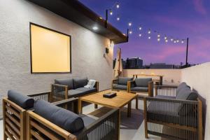 Istumisnurk majutusasutuses Stylish Dtla Home With Views