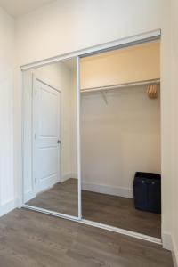 Foto Los Angeleses asuva majutusasutuse Stylish Dtla Home With Views galeriist