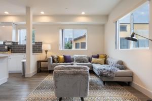 Istumisnurk majutusasutuses Stylish Dtla Home With Views