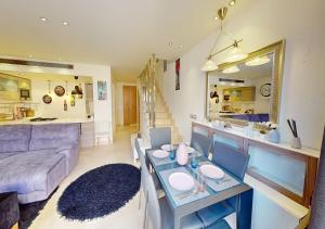 Posezení v ubytování Cozy 2 Bedroom-WS3 at SCARAB Elgouna