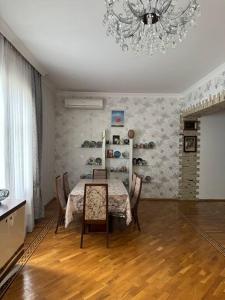 Χώρος καθιστικού στο Villa Oasis +21 φωτογραφίες