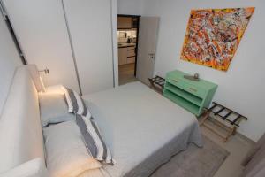 Postel nebo postele na pokoji v ubytování Divino departamento con garage