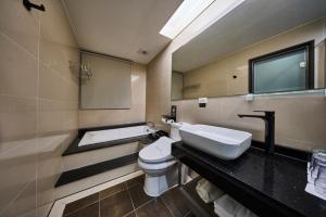 Koupelna v ubytování Kung Shang Design Hotel + 37 fotografií