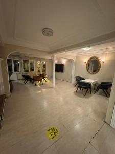 Posezení v ubytování Taksim Şato Hotel