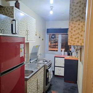 Η κουζίνα ή μικρή κουζίνα στο Departamento Central Osorno