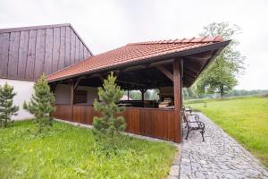 Vonkajšia záhrada v ubytovaní Penzion Benátky