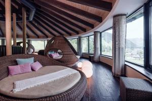 Posezení v ubytování Familienresort Ellmauhof - das echte All Inclusive