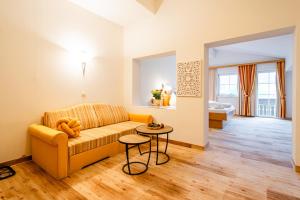 Część wypoczynkowa w obiekcie Hubengut Bed and Breakfast