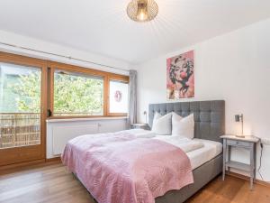 Postel nebo postele na pokoji v ubytování Suite Spielberg