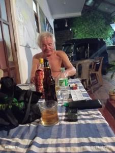 Nápoje v ubytování Pearl Deluna Resort Mirissa