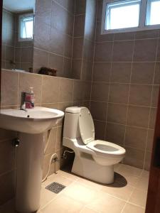 Ένα μπάνιο στο Seaview Condominium A13 +10 φωτογραφίες