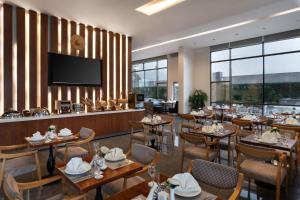 Restaurace v ubytování Warwick Hotel Jeddah