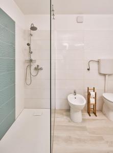 Koupelna v ubytování Secret Garden Apartment with private parking space