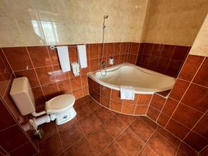 Kúpeľňa v ubytovaní Canada Hotel Budapest