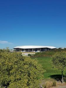 Φωτογραφία από το άλμπουμ του T4 terrasse et box - Groupama Stadium-Eurexpo-Lyon σε Meyzieu