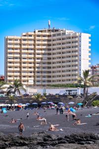 The building in which Az apartmant is located