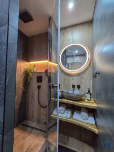 Ένα μπάνιο στο ADJ apartmens