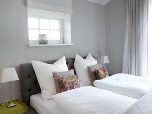 صورة لـ Attractive apartment in Westerstede في فسترشتيده +24 صورة