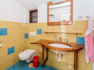 Phòng tắm tại Mesmerising apartment in Klek +31 ảnh