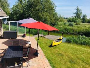 Fotografie z fotogalerie ubytování Beachvilla Grachtenblik v destinaci Makkum