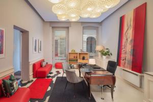 A seating area at Casati Hotel - Adults Only