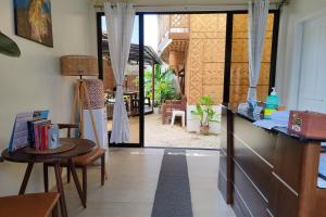 Kuchyň nebo kuchyňský kout v ubytování Intoy's Place Panglao near Beach