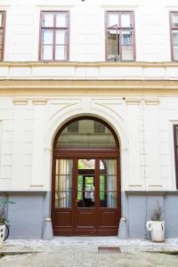 Eine Fassade oder ein Eingang zu KIBI Rooms self check-in