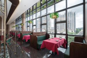 Ruang duduk di Jiangmen Poltton Executive Service Apartment