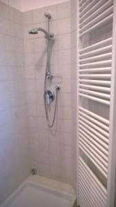 Ένα μπάνιο στο Appartamento La Chiocciola