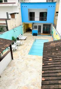 Hostel Estação Maracanã内部或周边的泳池