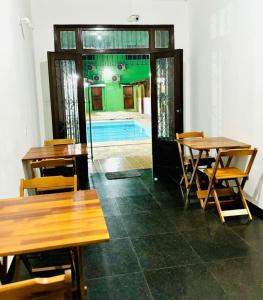 Hostel Estação Maracanã内部或周边的泳池