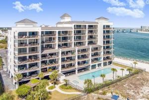 Bygningen som feriehuset ligger i