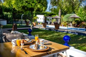 Gambar di galeri bagi B&B Casa Adelante Sevilla di Espartinas