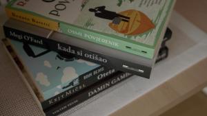 Biblioteca en el departamento