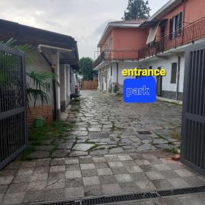 Certifikát, hodnocení, plakát nebo jiný dokument vystavený v ubytování Il terrazzo dei 3 + 2 fotografie
