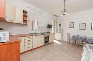 Η κουζίνα ή μικρή κουζίνα στο House Blue Island +38 φωτογραφίες