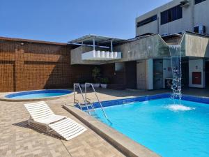 Bazén v ubytování Recanto Maravista apto Frente Mar 2 quartos 2 banheiros, AR, WI FI, Piscina nebo v jeho okolí